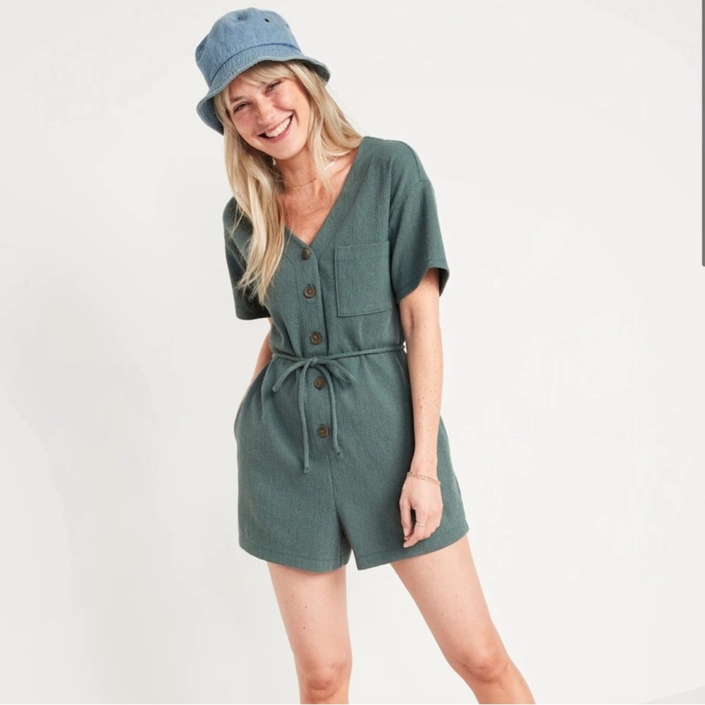 Old Navy Short Sleeve Crosshatch Romper